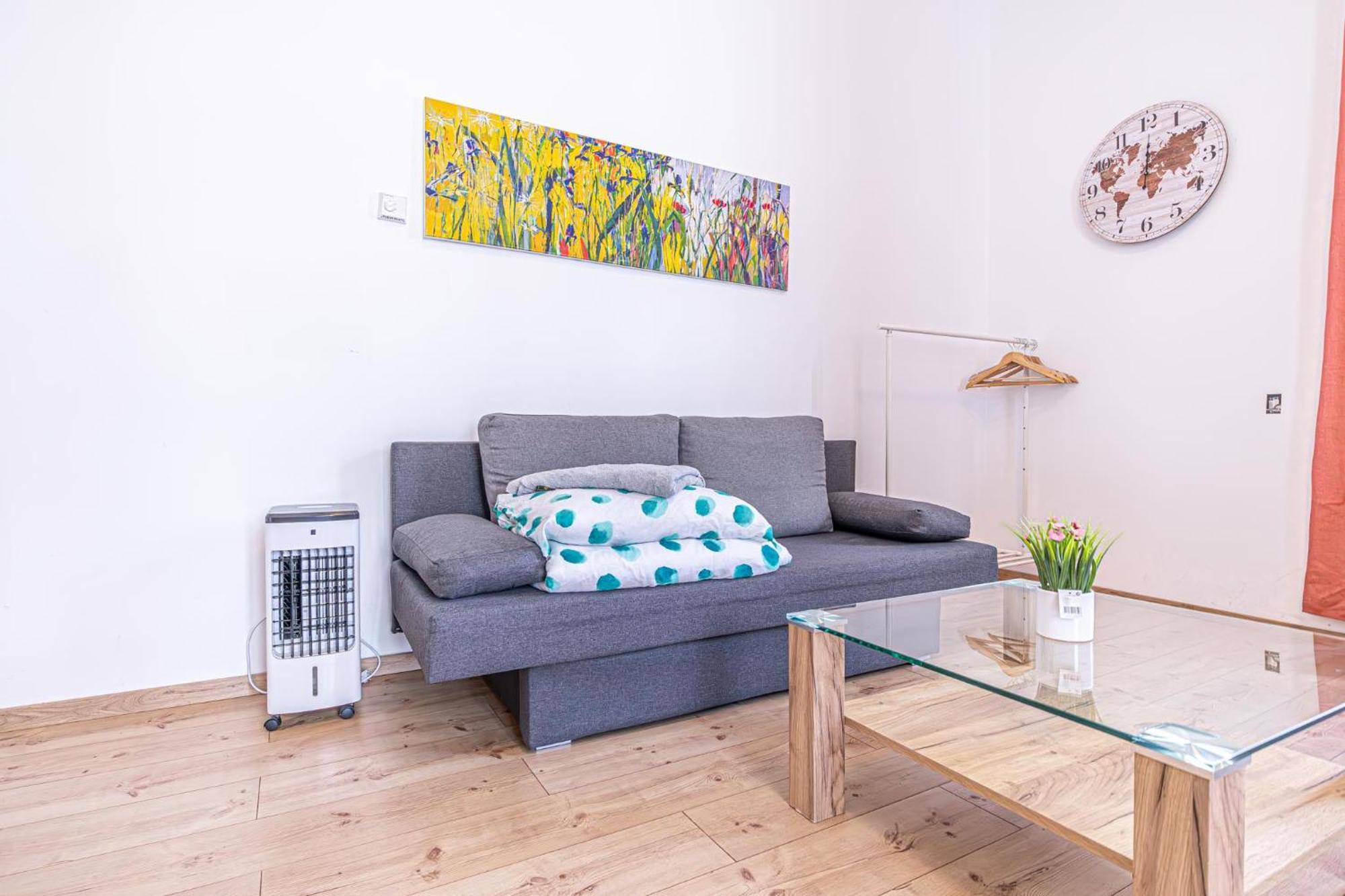 6 Min To Amusement Park - Economy Rooms In Shared Apartment Vídeň Exteriér fotografie
