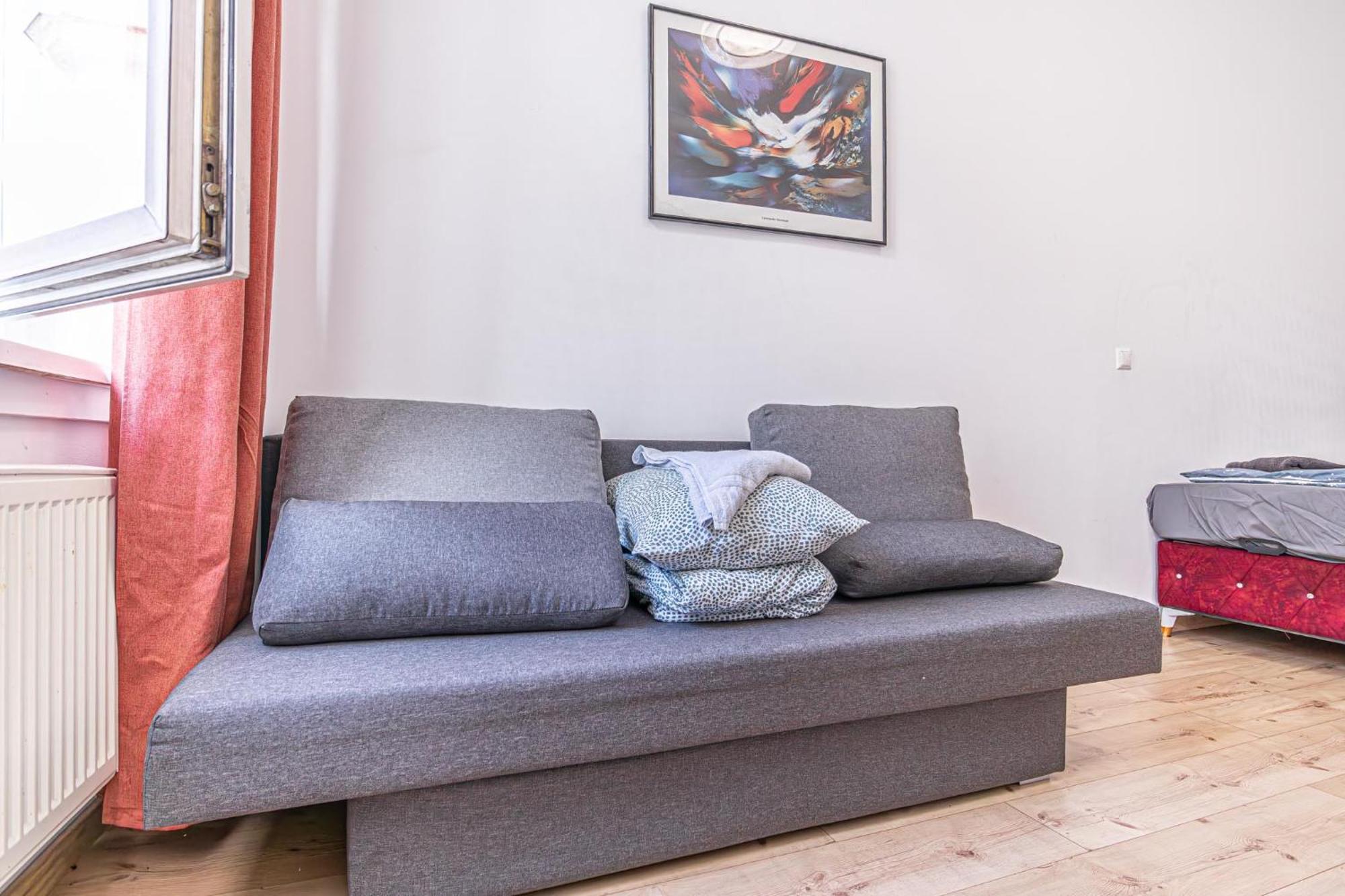 6 Min To Amusement Park - Economy Rooms In Shared Apartment Vídeň Exteriér fotografie