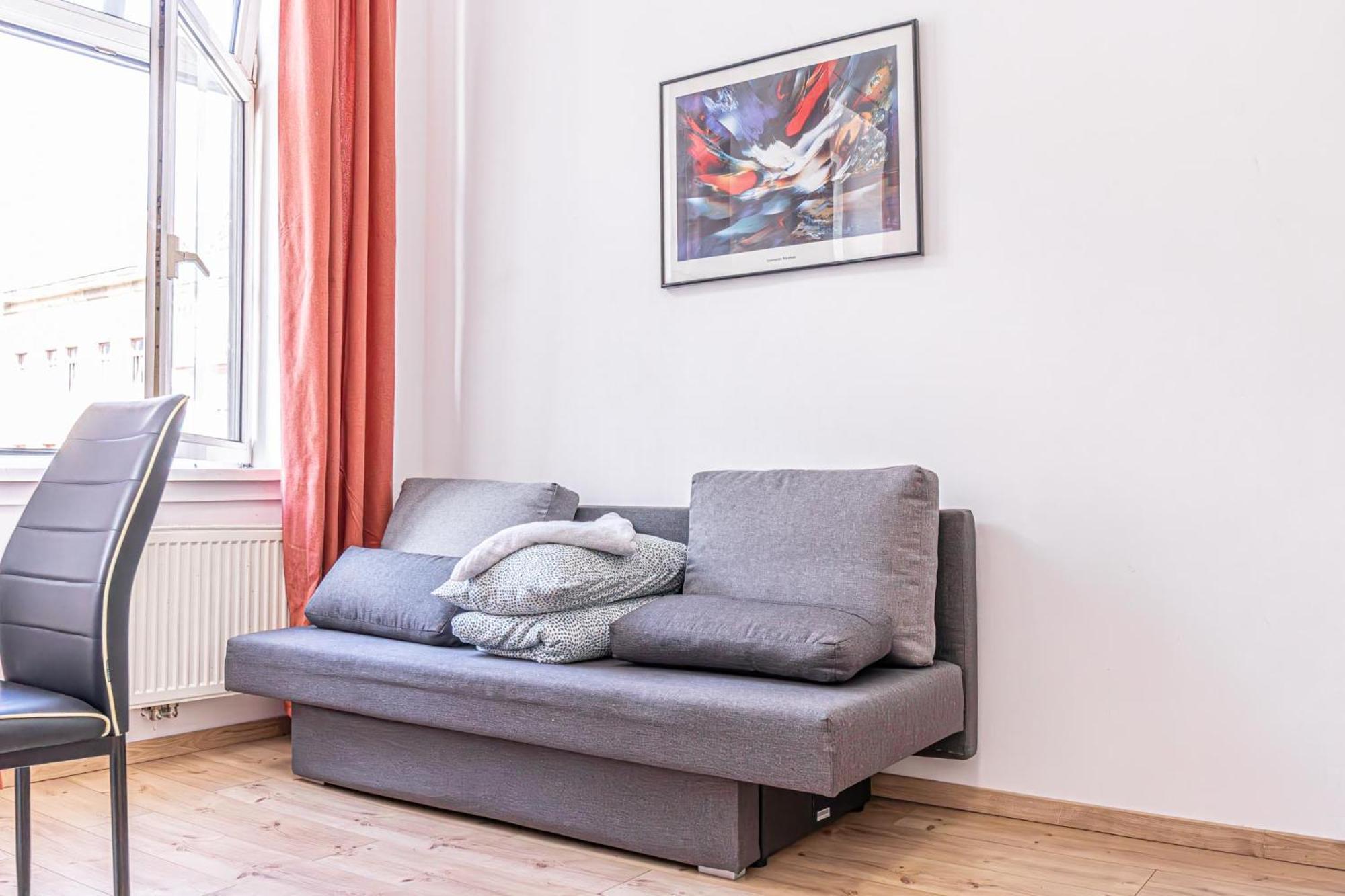 6 Min To Amusement Park - Economy Rooms In Shared Apartment Vídeň Exteriér fotografie