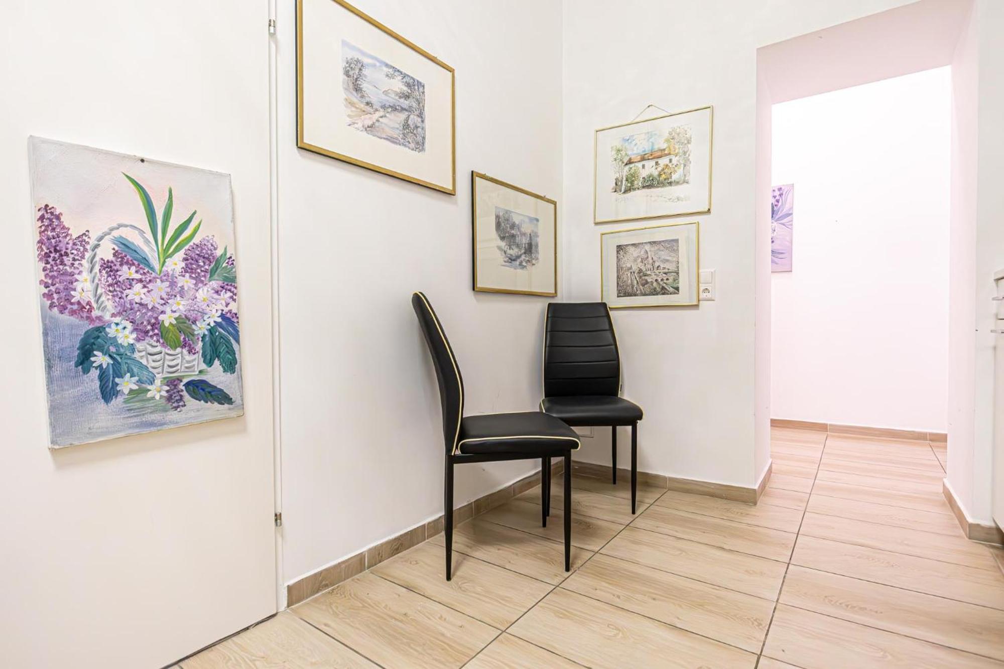 6 Min To Amusement Park - Economy Rooms In Shared Apartment Vídeň Exteriér fotografie