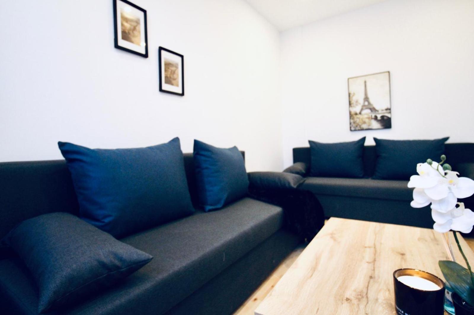 6 Min To Amusement Park - Economy Rooms In Shared Apartment Vídeň Exteriér fotografie