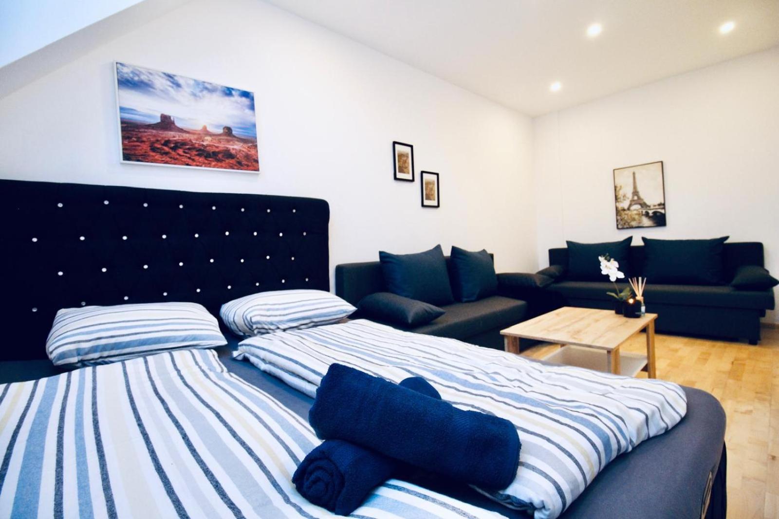 6 Min To Amusement Park - Economy Rooms In Shared Apartment Vídeň Exteriér fotografie