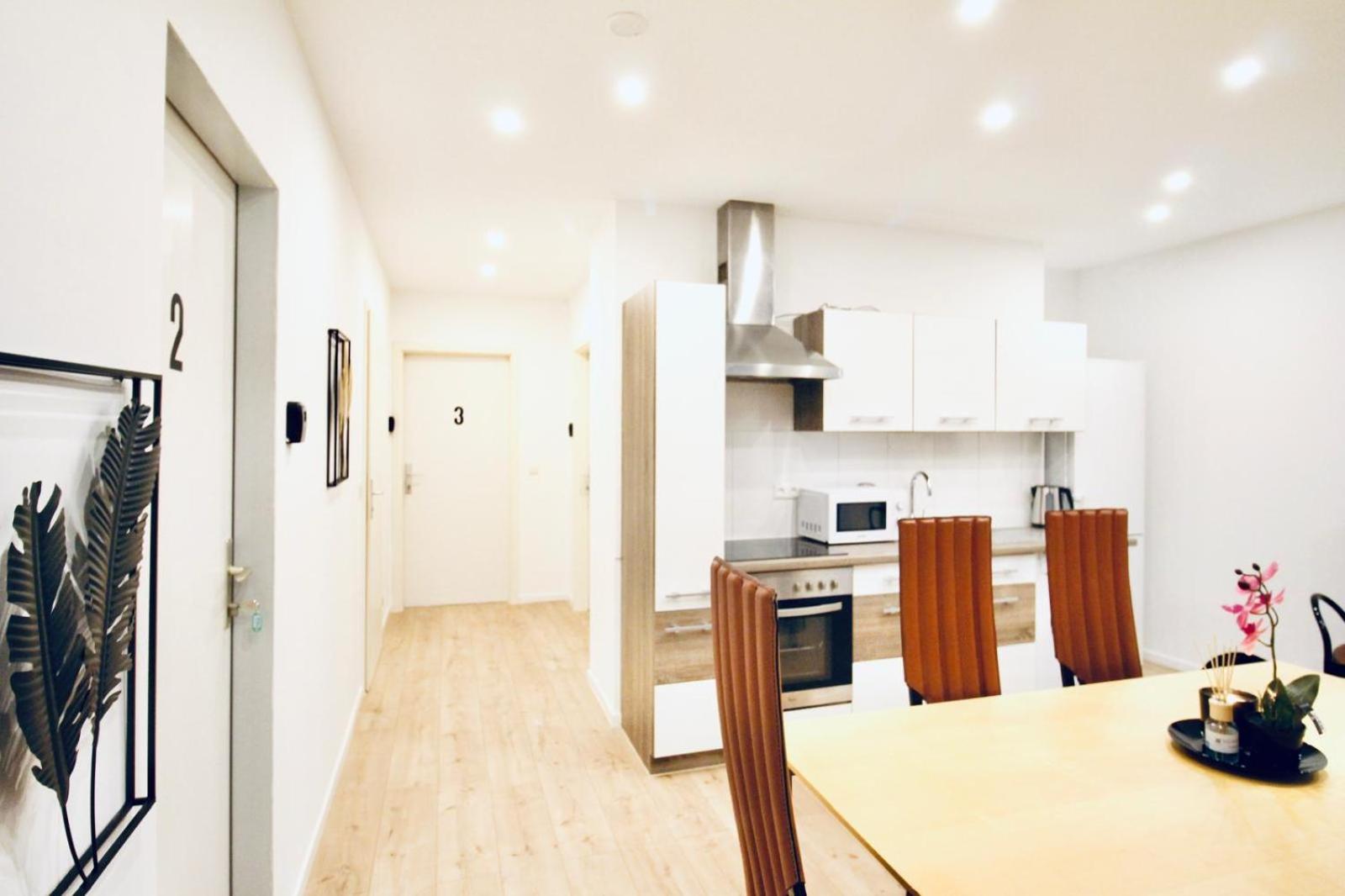 6 Min To Amusement Park - Economy Rooms In Shared Apartment Vídeň Exteriér fotografie