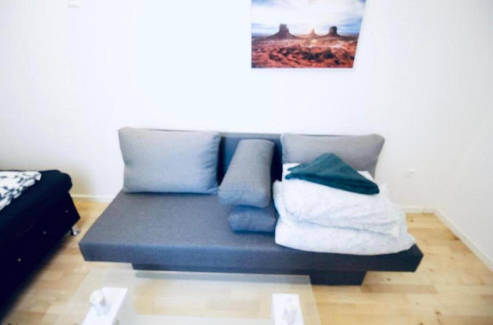 6 Min To Amusement Park - Economy Rooms In Shared Apartment Vídeň Exteriér fotografie